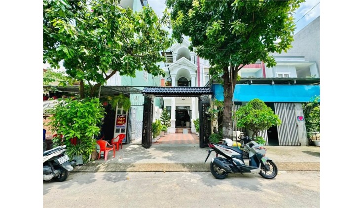 Nhà Phố Tân Cổ Điển, 4x25m, Đường 8m Lê Đức Thọ, Gò Vấp, chỉ 9.6 tỷ TL