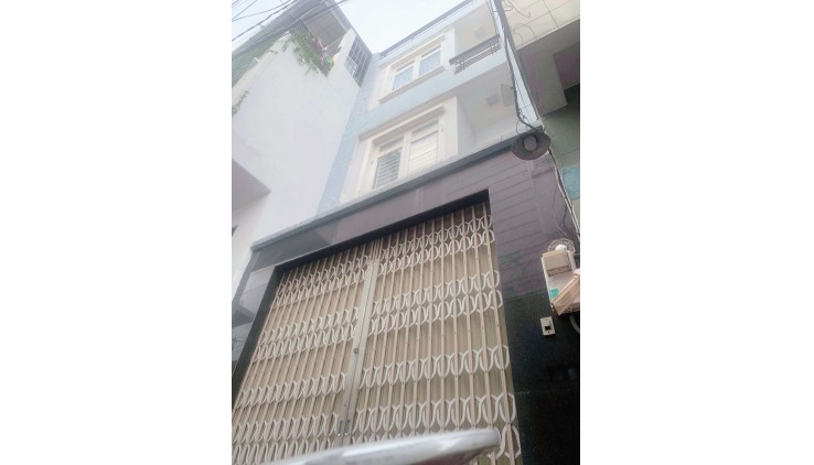 Bán nhà sát mặt tiền 32m2-4tang ngay chợ Tân Hương Tân Phú - hẻm 3 gác - 4 tỷ nhỉnh 0932030061