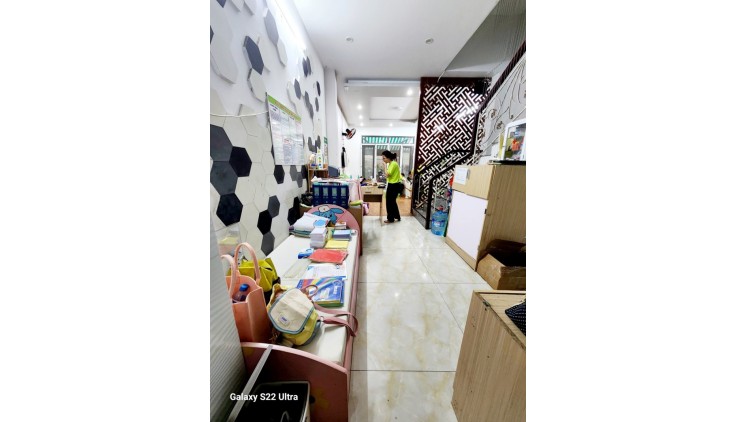 Bán Nhà Thành Thái Q.10 60m² 4 Tầng Hẻm Xe Hơi Chỉ 11,7 Tỷ  Dòng Tiền 30 Triệu/Tháng