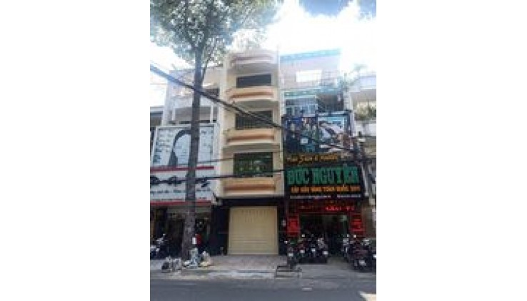 Bán nhà MT đường 19 khu Coopmart Tên Lửa, DT 4,5x15m, 1T3L giá 16 tỷ. LH 0938 703 201