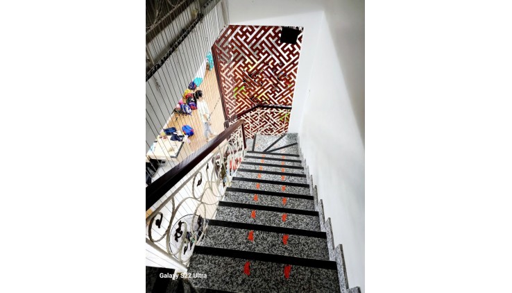 Bán Nhà Thành Thái Q.10 60m² 4 Tầng Hẻm Xe Hơi Chỉ 11,7 Tỷ  Dòng Tiền 30 Triệu/Tháng