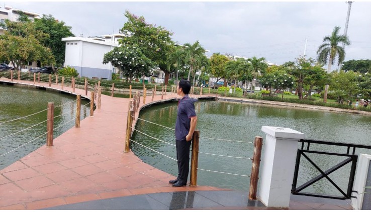 Chính Chủ Cần Bán Nhà Phố Liền kề Melosa Garden Khang Điền