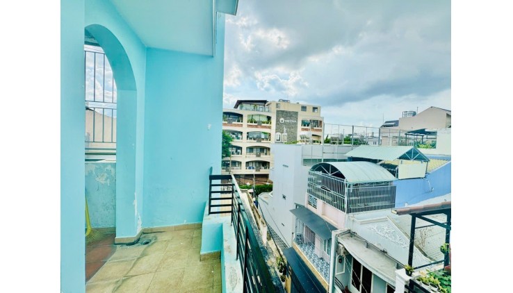 Bán nhà Gò Vấp, 4 tầng, HXH, 60m2, nhỉnh 5 tỷ
