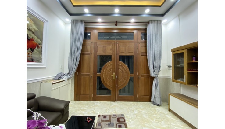 Bán nhà Gò Vấp, 4 tầng, HXH, thông ra đường 21, nhỉnh 7 tỷ.