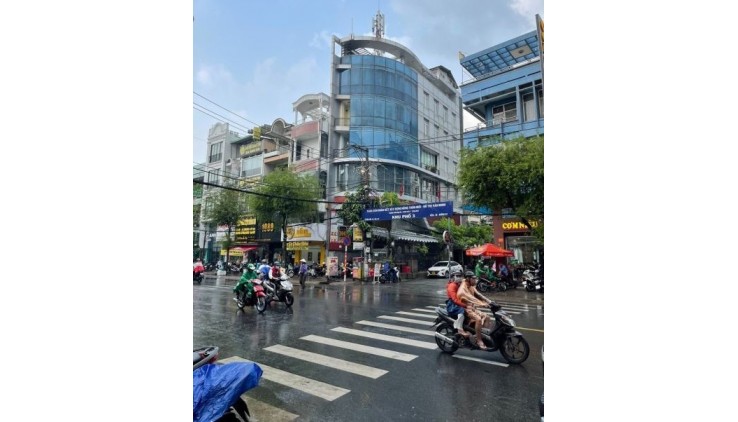 Siêu phẩm lô đất đẹp MT D2 Nguyễn Gia Trí, P25, Bình Thạnh, 5x22m, giá 21tỷ
