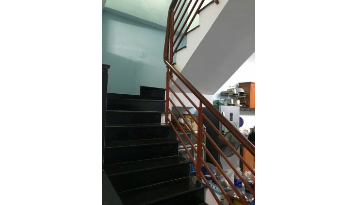 N07 - Nhà bán P11 Quận 3 - Hẻm 472/ Cách Mạng Tháng 8 8m2 - 3 Tầng  ( 6 x 15 ) Giá  9.5 tỷ