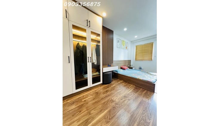 **Bán Nhà Quận 10, XH Cách Vài Bước Chân,Ngang Hiếm 6.5m, Hoàn Công Đủ,
HĐThuê 15Tr/th, 9Tỷ