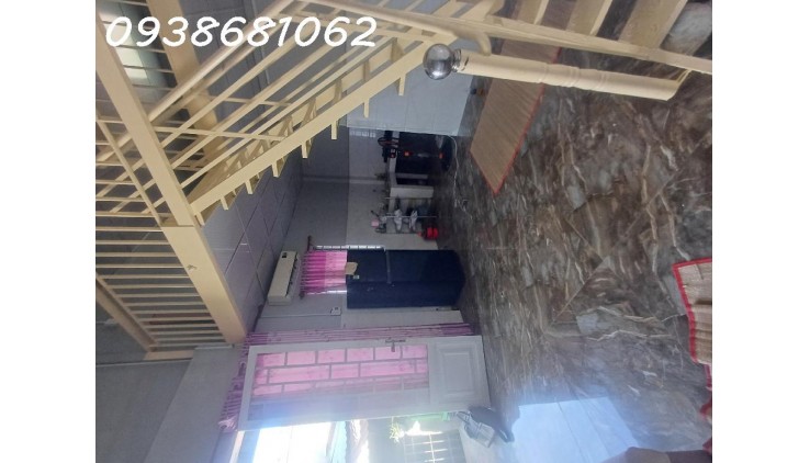 Bán căn nhà 1 trệt 2 lầu 51m2 chỉ 3 tỷ Phước Kiển Nhà Bè Gần cao tốc Bến Lức Long Thành