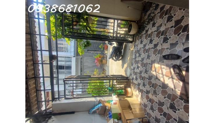 Bán căn nhà 1 trệt 2 lầu 51m2 chỉ 3 tỷ Phước Kiển Nhà Bè Gần cao tốc Bến Lức Long Thành