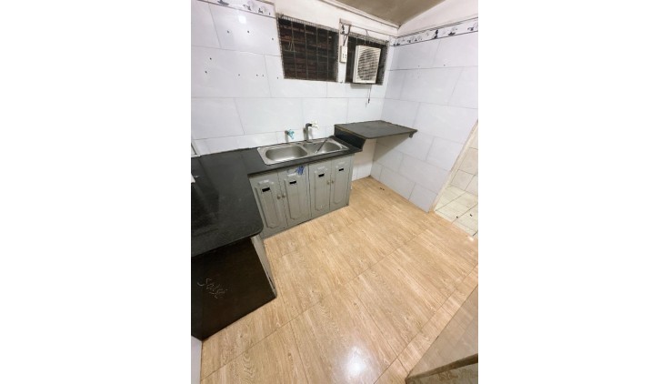 Bán nhà Tân Thới Nhất 08, Tân Thới Nhất, Quận 12, DT 61m2 (5.1 x 13) x C4, Chỉ 3 Tỷ TL