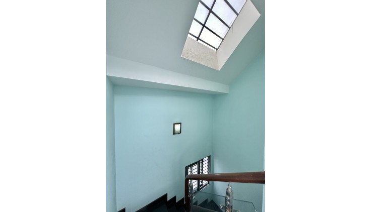 N09 - Nhà Bán gần Cầu Điện Biên Phủ  55m2 -  4 Tầng BTCt - 4 phòng ngủ. 3WC  Phường 17 Giá 6 tỷ 6