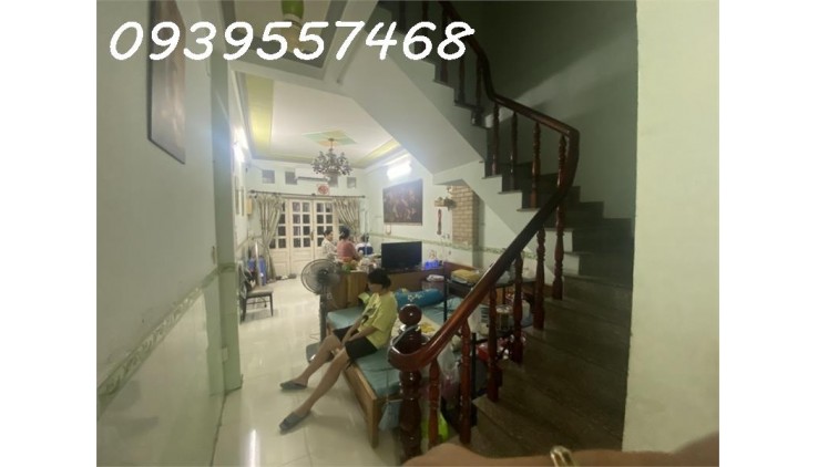 Cực Gấp!! Nhà 57m2, 4 Tầng. Ngay CV Làng Hoa, Nguyễn Văn Khối, Gò Vấp. TRẢ LÀ BÁN