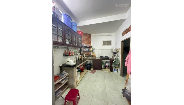 Bán gấp nhà 2 tầng đúc Vườn Lài, Tân Phú, hẻm xe hơi tránh, 58 m2, sổ vuông đét, chỉ 5 tỷxx