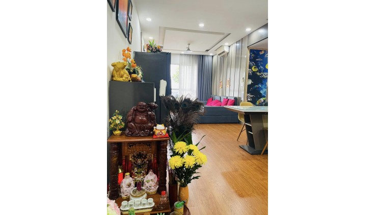 Bán gấp căn hộ Ruby 98m2 3PN khu Celadon City - Tân Phú view nội khu, giá 3.47 tỷ