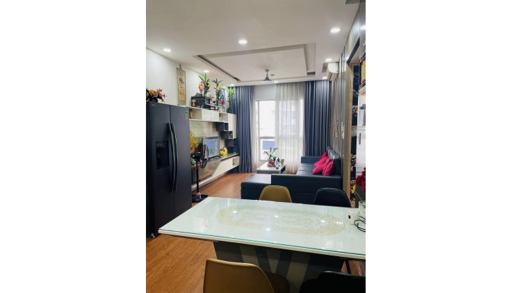 Bán gấp căn hộ Ruby 98m2 3PN khu Celadon City - Tân Phú view nội khu, giá 3.47 tỷ
