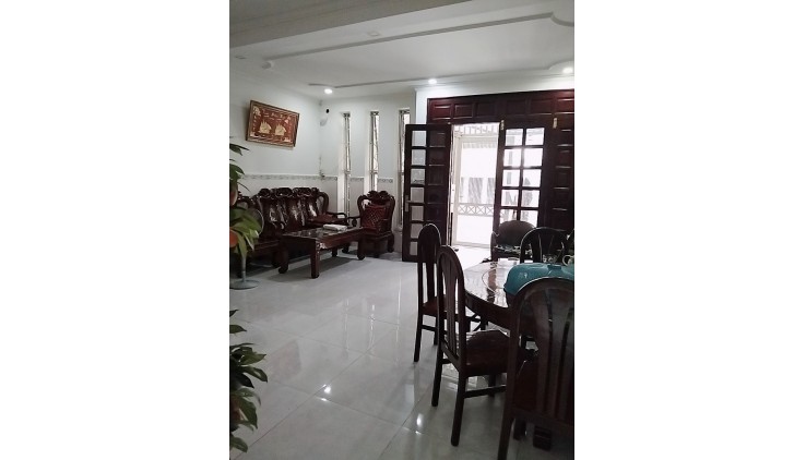 Bán nhà mặt phố HXH 52m2 4 tầng 4pn sân thượng KD Dương Bá Trạc quận 8