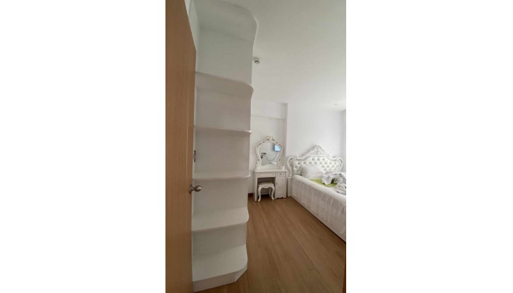 Giảm 1 tỷ còn 4.8 tỷ , Đất sổ đỏ 100m2 đường Phạm hùng nối dài, LK Đại Phúc, liên hệ 0902277579