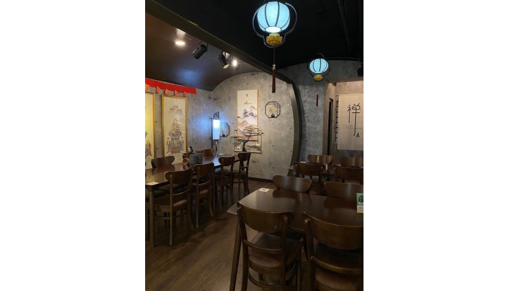 Cần sang Nhà Hàng Chay tại 567 Sư Vạn Hạnh, P.13, Q.10, TP.HCM