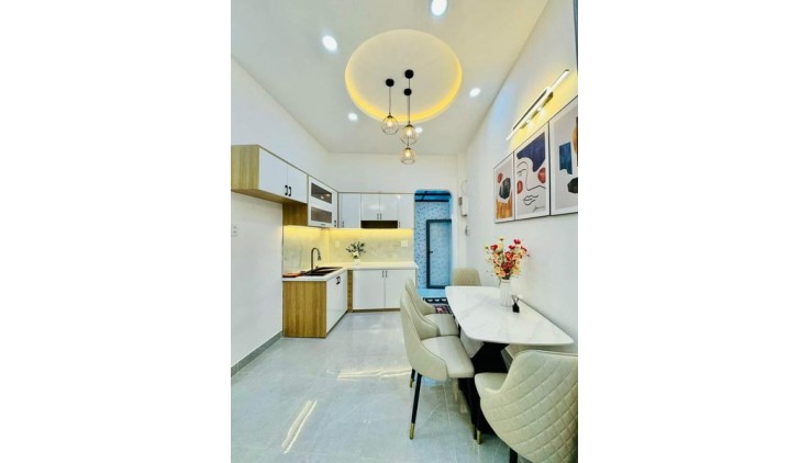 Nhà Tăng Bạt Hổ Phường 11 Quận Bình Thạnh .