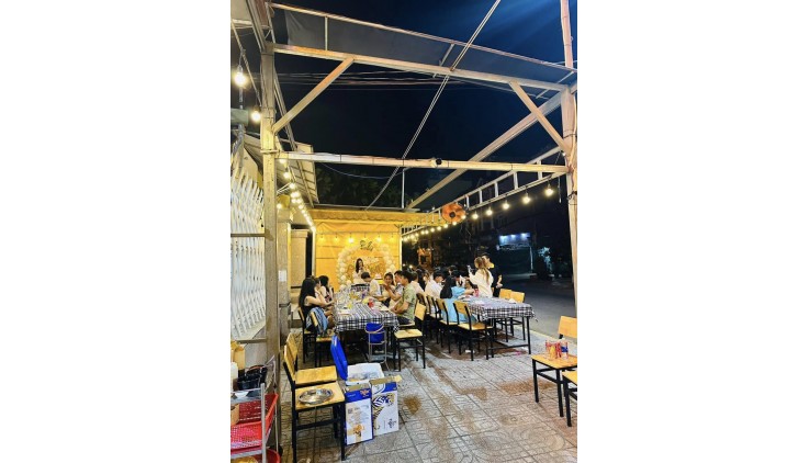Sang quán nhậu khu dân cư Bình Hưng, huyện Bình Chánh, TP. HCM