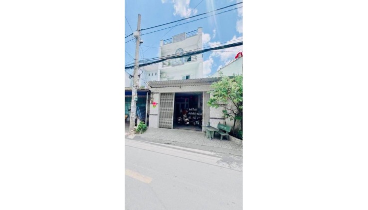 MẶT TIỀN KINH DOANH CẠNH AEON TÂN PHÚ - NGANG 6.5 - NHÀ MỚI 111M 3 TẦNG NHỈNH 6 TỶ