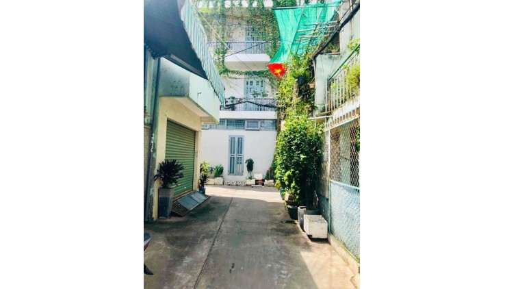 TÂN PHÚ - BÌNH LONG - HẺM 5M Ô TÔ NGỦ NHÀ - 93M NGANG HƠN 4 NỞ HẬU GIÁ CHỈ 5.X TỶ TL