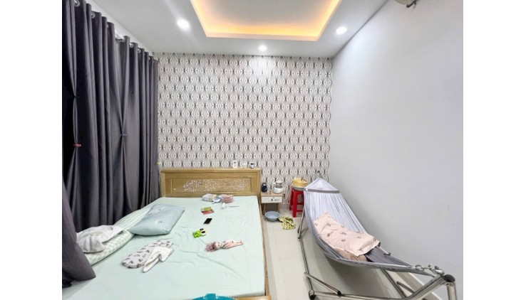 Bán nhà hẻm Ô TÔ Phạm Văn Đồng, Gò Vấp, 48m2, 2 tầng, NHỈNH 2 TỶ