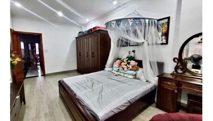 BÁN GẤP ĐI ĐỊNH CƯ - HẺM NHỰA 7M - PHAN ĐĂNG LƯU -4 TẦNG -64m2- 12.5 tỷ .