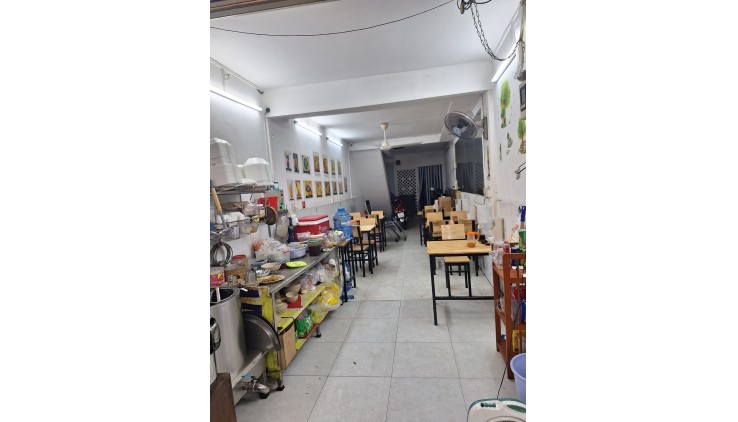 Sang quán cơm gà Mặt tiền đường Phạm Thế Hiển, F3, Quận 8, TP. HCM