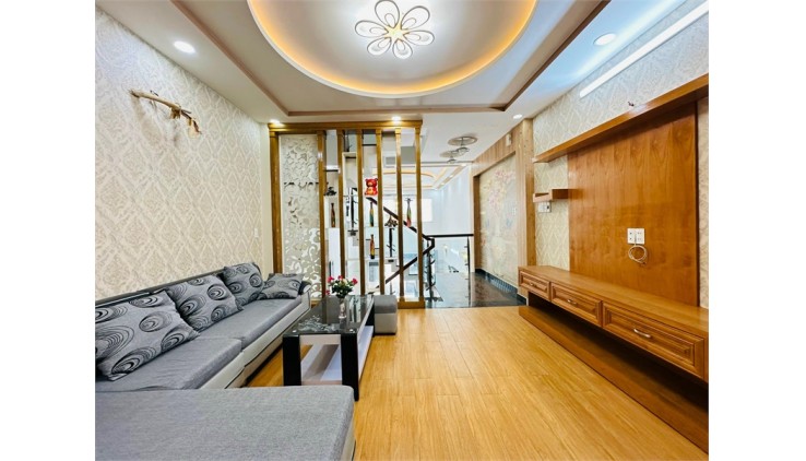 Cần bán nhà 5 Tầng, 4x14m. Hẻm 5m Thống Nhất, Phường 11, Gò Vấp