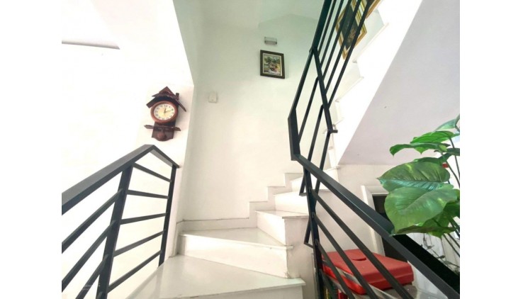 Bá nhà HXH nhựa 8m 1 trục thẳng Cầu Xéo - Tân Phú - thiết kế hiện đại chỉ 6 tỷxx