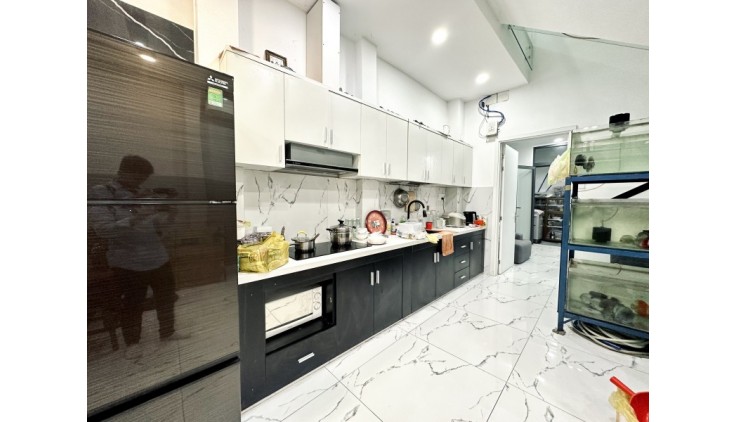 N02 - NHÀ Bán Hẻm 117X/ PHÚ NHUẬN -  TRƯỜNG SA - 61M2  - 30M RA MẶT TIỀN - 7.8 TỶ.