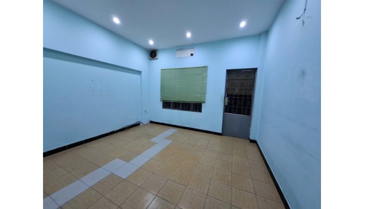 Bán nhà Mặt tiền Nguyễn Thái Bình, F4, ngay  Cộng Hòa - K300, 4.2x11m, 3 tầng, 13.5 tỷ.