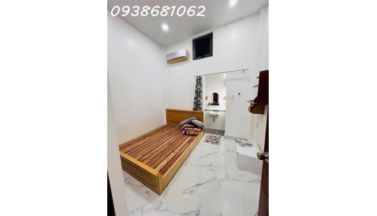 Bán nhà Lâm Văn Bền Quận 7 4x10 40m2 chỉ nhỉnh 3 tỷ đang thuê 8 triệu/tháng
