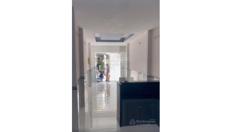 MẶT TIỀN KD ngay Nguyễn Sơn, Lê Khôi, Trần Thủ Độ, 3 T sân thượng chỉ 5 tỷxx