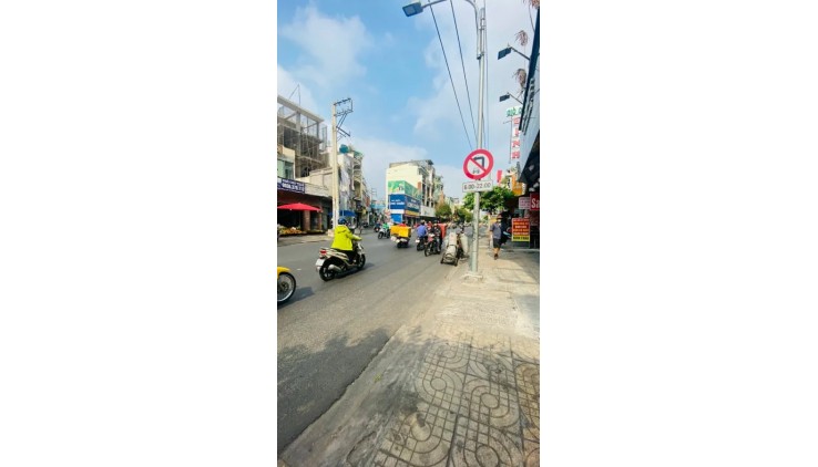 NHÀ MẶT TIỀN ĐƯỜNG CÁCH MẠNG THÁNG 8, P5,TÂN BÌNH, 5 TẦNG BTCT, KD ĐA NGÀNH NGHỀ, 16 TỶ