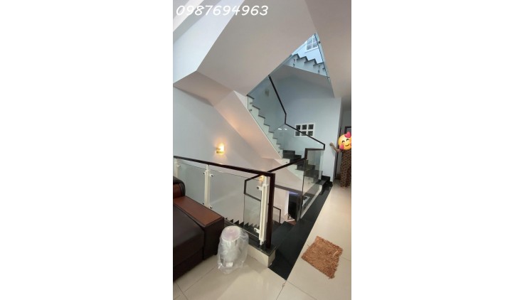QUẬN 1, TRẦN ĐÌNH XU - XA HOA ĐẮT ĐỎ - HXH KINH DOANH 4 TẦNG - CHỈ NHỈNH 6 TỶ - VỊ TRÍ VIP - HIẾM CÓ CĂN TẦM PHÂN KHÚC