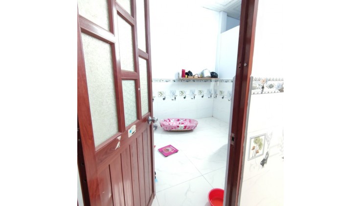 NHÀ BÁN CHỈ 1.9 TỶ 90M2 CÁCH 150M RA ĐƯỜNG QUỐC LỘ 22, HẺM TRƯỚC NHÀ 4M, TÂN THỚI NHÌ, HÓC MÔN.