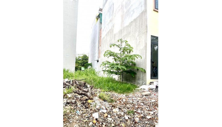 BÁN LÔ ĐẤT -  67.5M2 -  ( 4  X 17,5M ) TRUNG TÂM AN PHÚ ĐÔNG  GIÁ  : 3.2 TỶ TL.