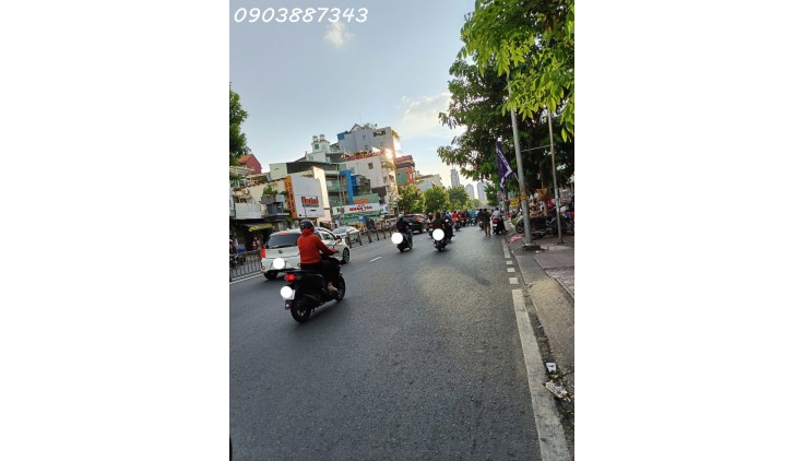 Bán Tòa Nhà MT Đường Hoàng Văn Thụ - Quận Phú Nhuận - 140m2 - Chỉ 5x Tỷ .