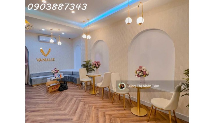 Bán Tòa Nhà MT Đường Phan Đăng Lưu - Quận Phú Nhuận - 130m2 - Chỉ 6xTỷ xíu .
