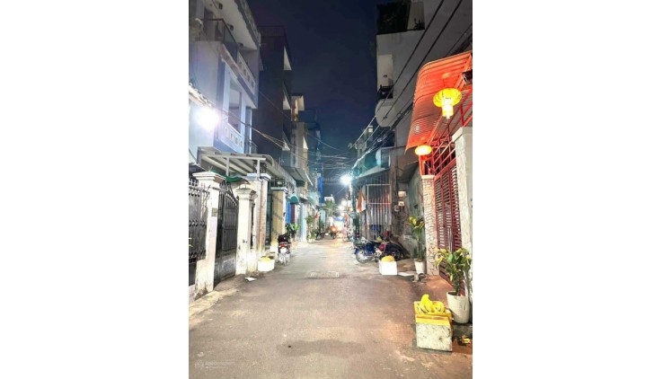 Bán nhà đẹp HXH ở ngay gần Aeon Tân Phú- 60m2- 3 tầng- 3PN - chỉ 5tỷxx