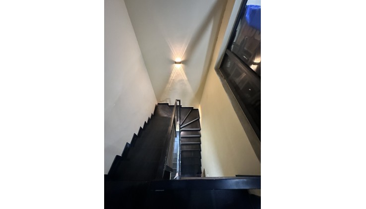 BÁN GẤP NHÀ 4 TẦNG - ĐƯỜNG NHỰA 6M - ( 5.5 X 10.5M )  AN PHÚ ĐÔNG - QUẬN 12. GIÁ  : 5,5 TỶ.