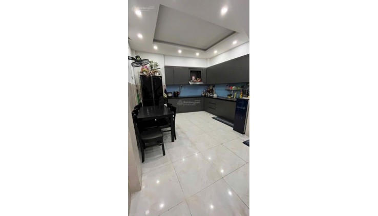 Bán gấp nhà HXH Nguyễn Sơn Tân Phú 41m2 3.5 tấm còn mới Chỉ 5 tỷxx (TL)