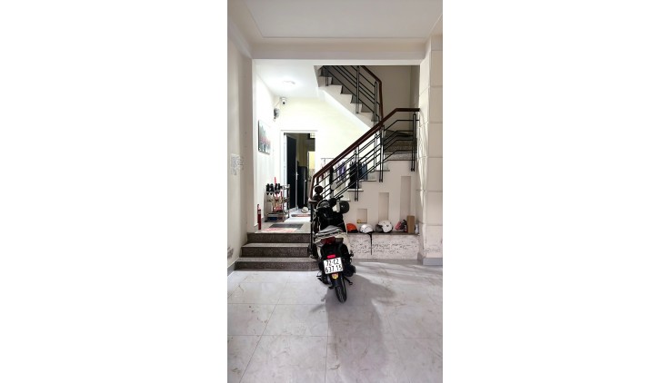 BÁN NHÀ BÌNH THẠNH – 4 TẦNG BTCT  – 51M2 – 6PN – SỔ ĐẸP HOÀN CÔNG – NHỈNH 8 TỶ
