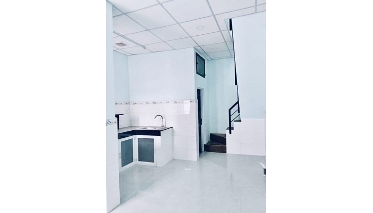 NHỈNH 2 TỶ CÓ NGAY NHÀ SỔ HỒNG RIÊNG – KẾ BÊN CHỢ GÒ VẤP – 2 TẦNG – CN ĐỦ 27M2 – KLG KQH