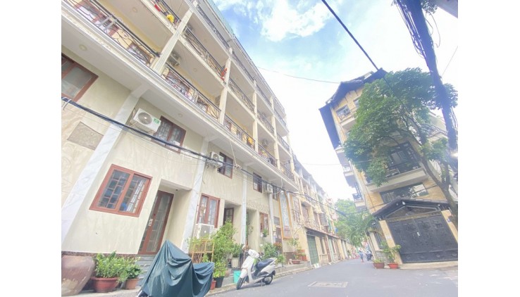 Bán CHDV HXH hạ chào 4 tỷ, Bạch Đằng, P2, Tân Binh, 160m2, 5 tầng, giá rẻ