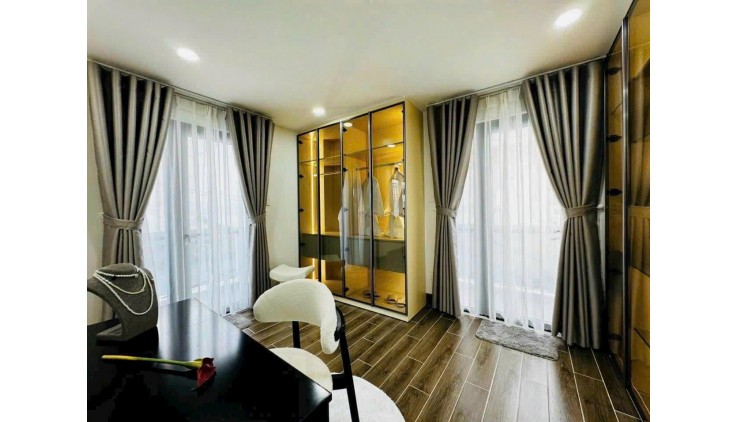 ***Bán nhà mặt tiền Tân Bình, đường Cách Mạng Tháng 8, (4*20); 3 tầng