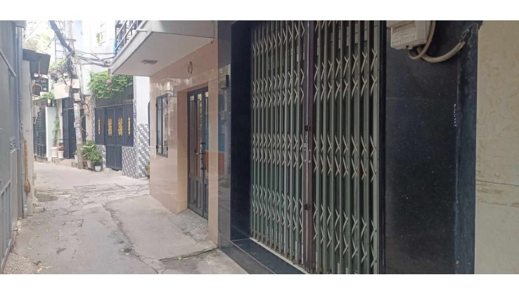 Ngay THPT Hồng Hà - Hẻm thông 3m - (4 x 12.5)m - BTCT 3 Tầng