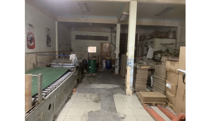 Bán nhà Cũ 2 Tầng, tiện xâ, Hẻm 8m Khuông Việt - Hòa Bình - giáp Q11, 8x26m, 16.5 tỷ.